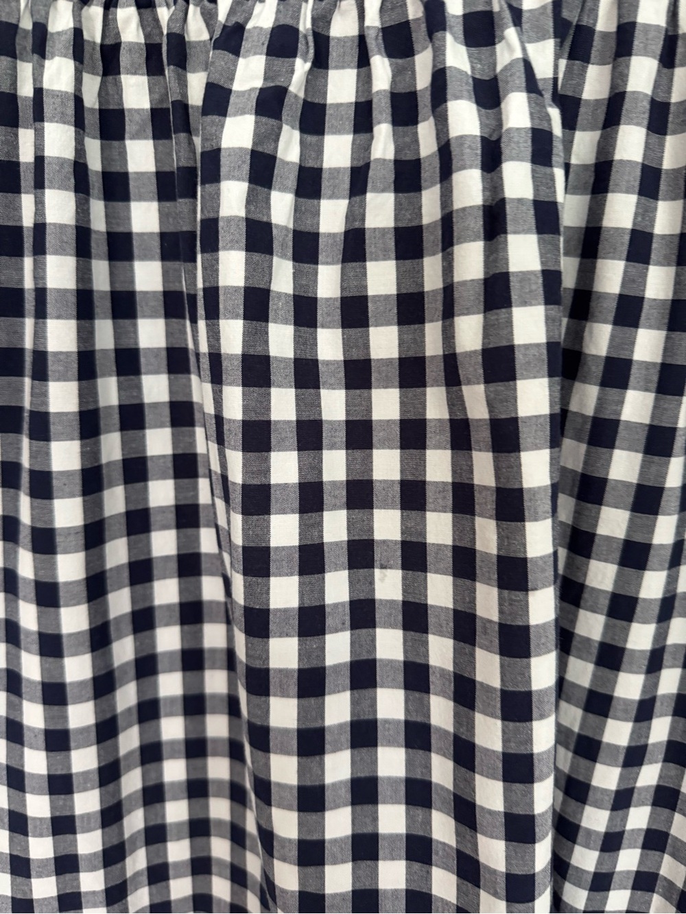 Draper James Deana size Medium navy & White Gingham Smocked Sundress - Picture 2 of 4